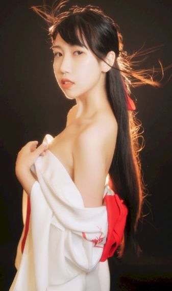 电影《左耳》_BD英语神马影院在线