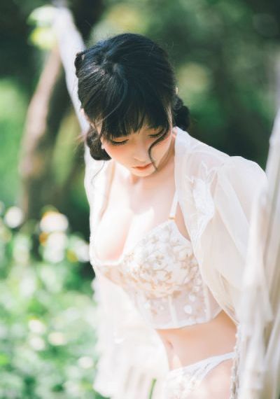 隔壁的女孩2在线_DVD在线观看高清