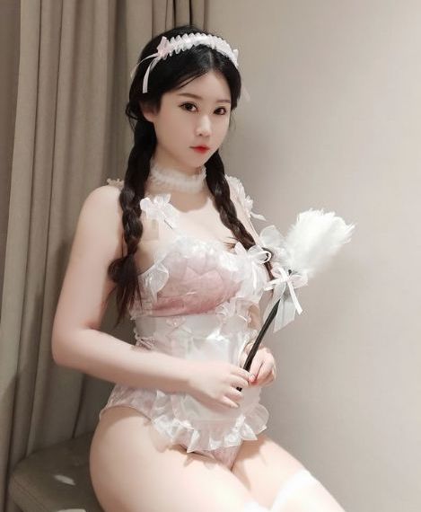欧美猛男男办公室激情_1080高清迅雷在线观看