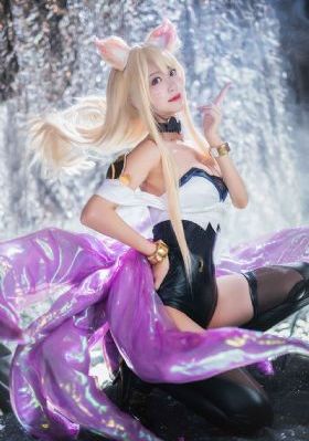 美丽的小蜜蜂_720在线观看